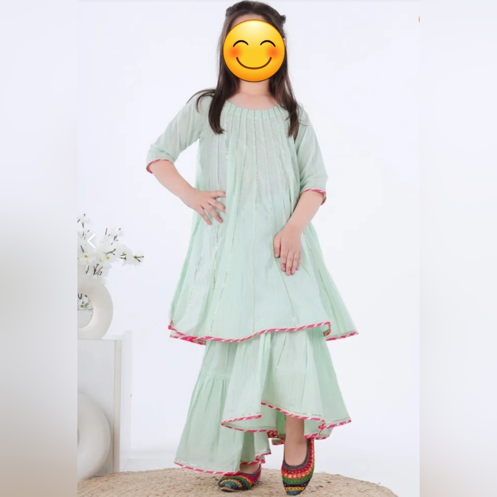 Girls 2 Piece Kurta & Sharara Set